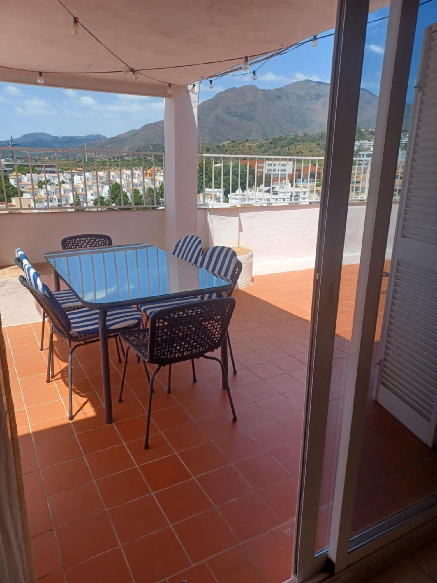 Atico En Estepona, Malaga Apartment *